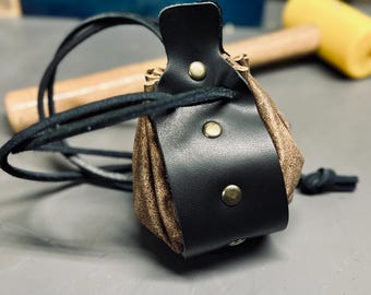 Borsa semplice in pelle - Marrone | Custodia in pelle fatta a mano per dadi o monete | Accessorio per giochi di ruolo o LARP