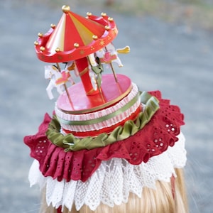 Carousel hat costume, red and green, Christmas headdress, for adults or kids, sweet kawaii Halloween headdress