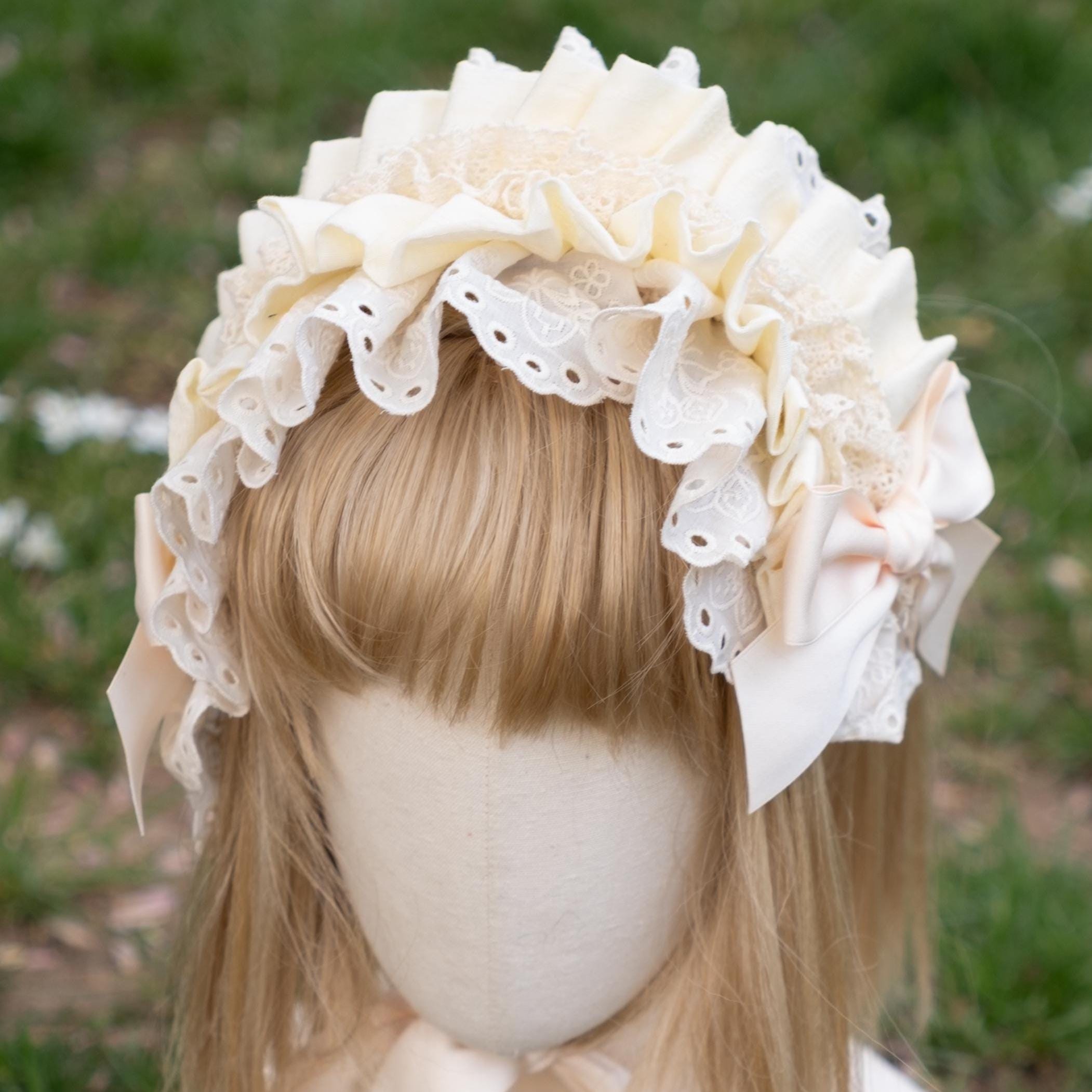 Vintage 1960\'s NWT Christian Cream Lace Bumper Style Hat bow has flaw UPDATED_PHOTOS_ANNA_c2b6e366-  main image 4