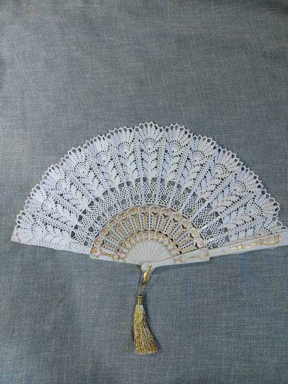 Handmade lace fan