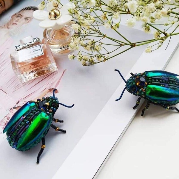 Beaded stag beetle brooch pin Embroidery insect nature jewelry Insect art glass broach pin Natural beetle wing green pin brooch Bug jewelry