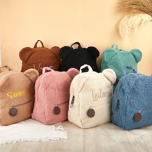 Sac à dos personnalisé ours en peluche pour tout-petits, sac personnalisé duveteux pour enfants avec nom, sac à dos préscolaire pour garçon ou fille, cadeau de rentrée