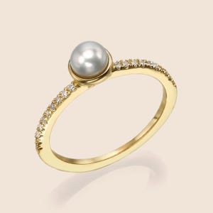 Natural Pearl And Diamond Ring, Pearl Engagement Ring, Dainty Bridal Promise Ring, Dainty 14K Solid Gold Ring, Elegant Ring, Stacking Ring
