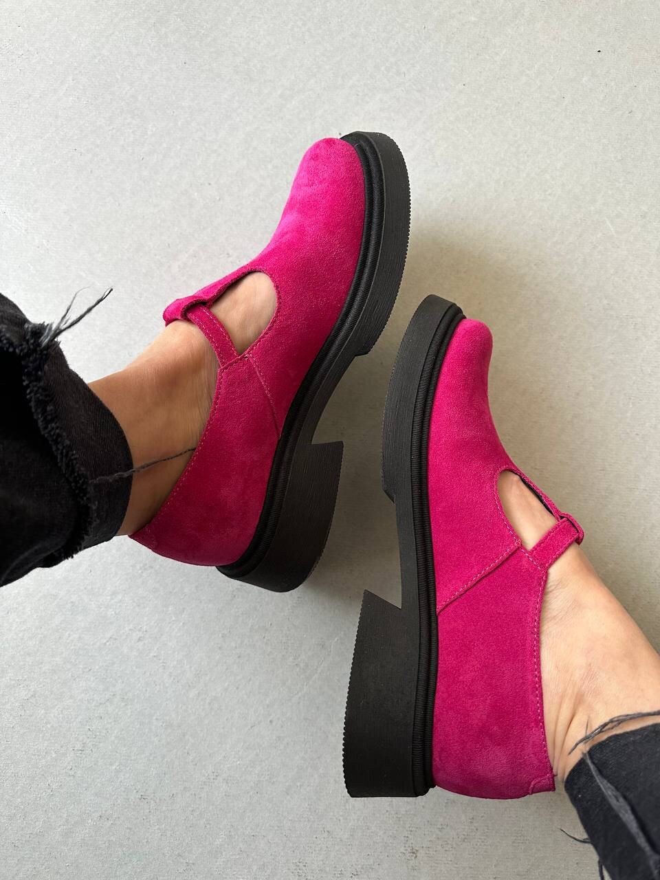 comfortable black mary jane shoes