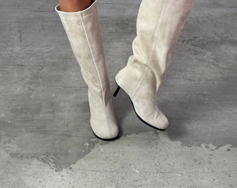 Botas altas de gamuza, botas de tacón bajo para mujer, botas de punta cuadrada hechas a mano, botas altas minimalistas.