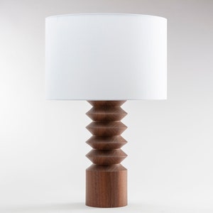 Ruche Table Lamp image 3