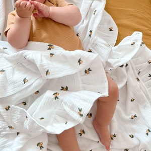 Gender neutral baby blanket, Organic Muslin blanket 4 layer, muslin baby blanket, muslin swaddle wrap, newborn baby