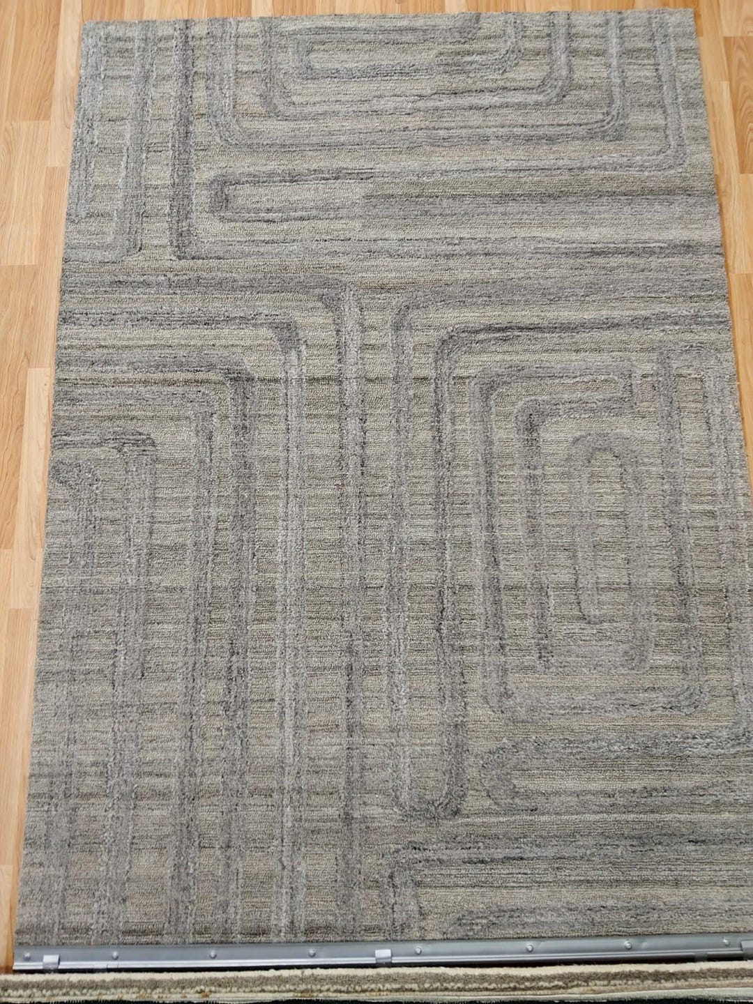Hand Tufted Wool Area Rug | Modern Grey Geometric Design | Traditional ...
