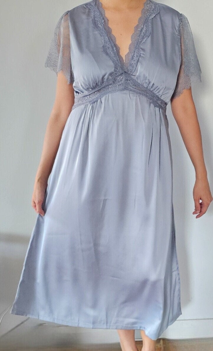 white lace temple dress White Eyelet Modest Temple | Best and Affordable Modest Boutique | Cute Modest Dresses and Skirts for Church Ivory / S main image 1