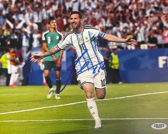 ロベルト・レヴァンドフスキのサイン入りFCバルセロナ写真（COA付き