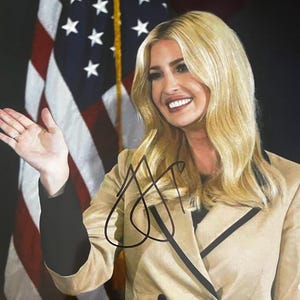 Ivanka trump photos - Etsy 日本
