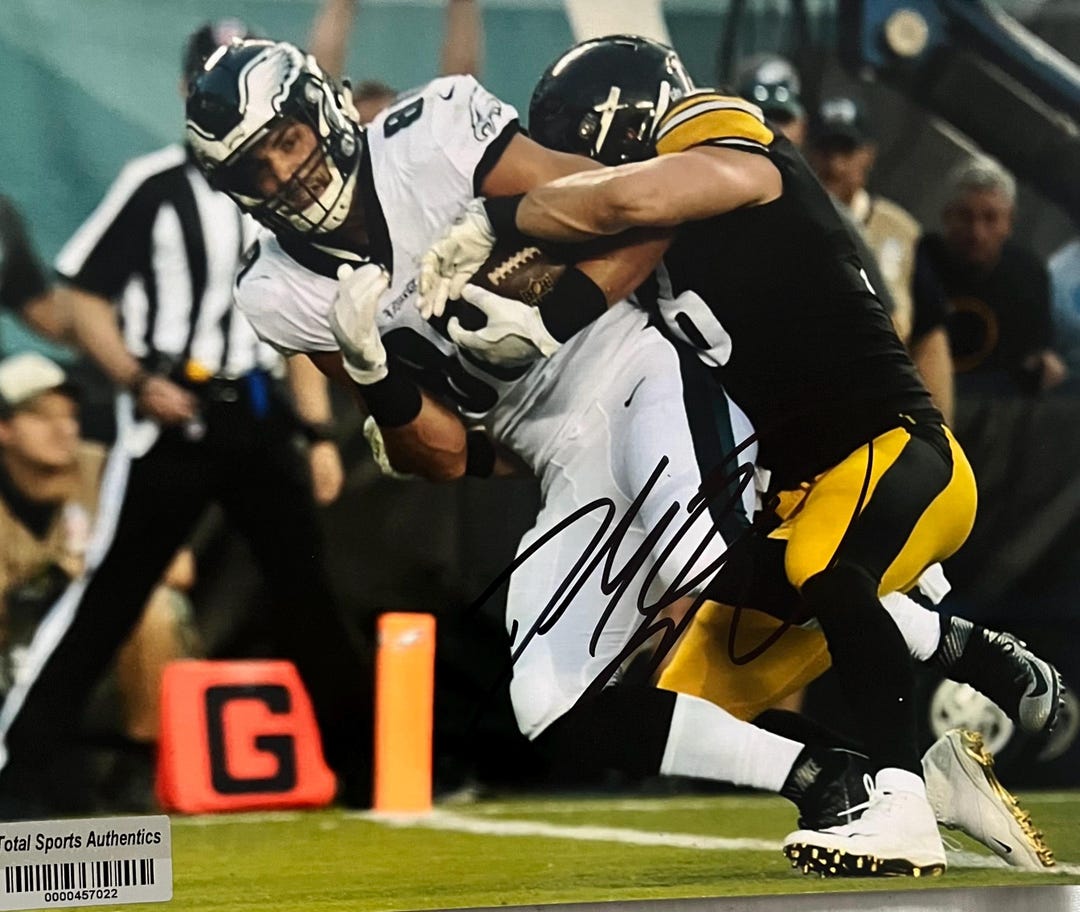 Dallas Goedert Autographed Eagles Photo With COA - Etsy