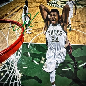Giannis Antetokounmpo signed Photo With COA