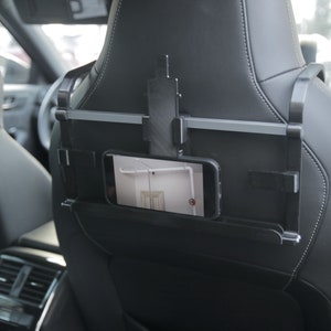 Smartphone holder for sport car seats in black color