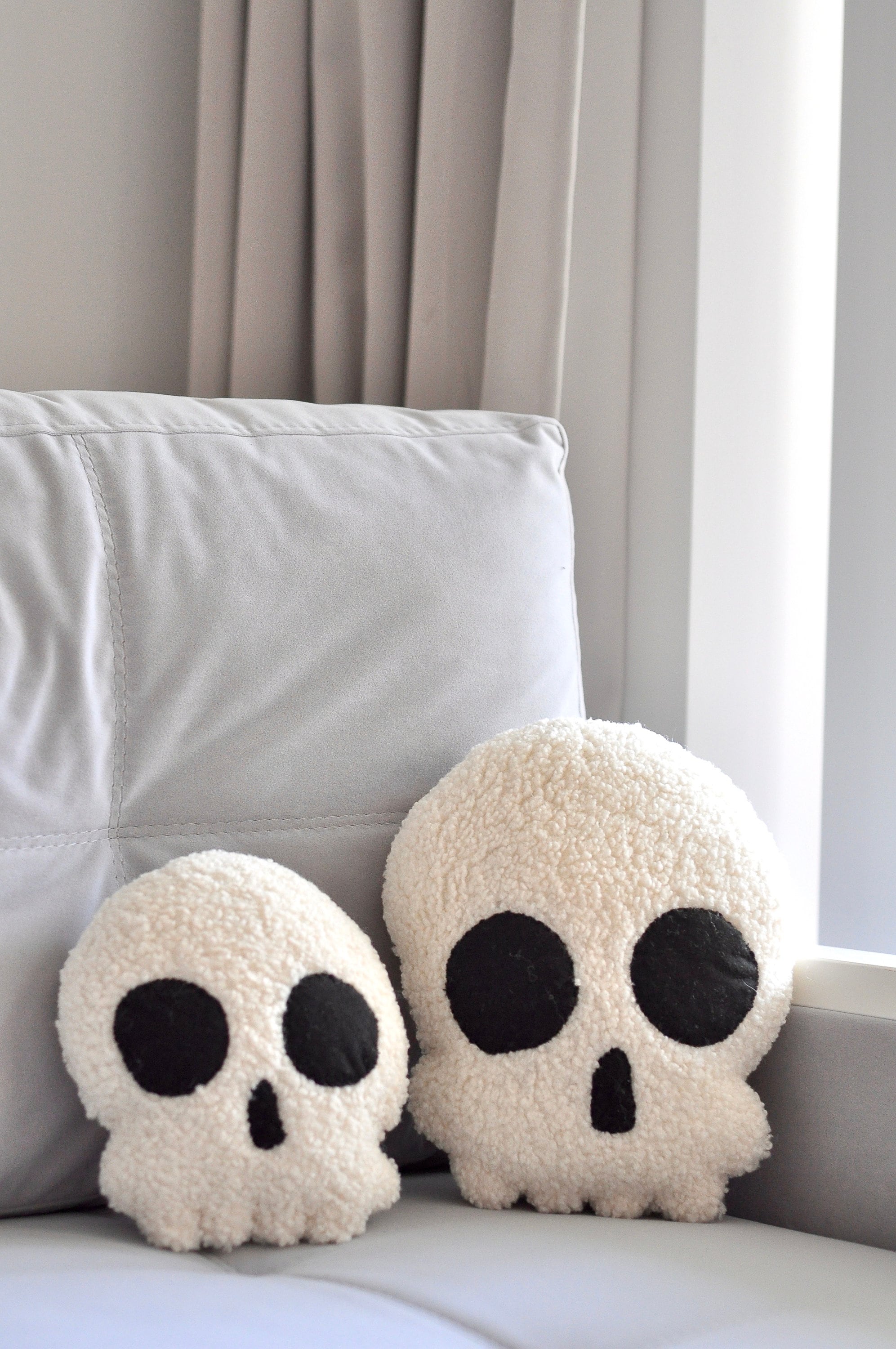 Plush Sherpa Skull Pillow - Halloween Pillows | Skeleton Pillow