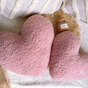 Almohada en forma de corazón / Almohada decorativa suave / Almohada de guardería con forma de corazón / Almohada decorativa / Regalo para ella / Cojín de bouclé / Regalo para la persona amada /