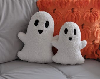 Lachend spookje - Halloween decoratie | Spookje | Grappige herfstkussens | Sherpa spookkussen