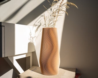 BERLIN Natural Wavy Stripes '25 cm' Wood Vase for Dried Flowers, Sustainable Boho Home Decoration