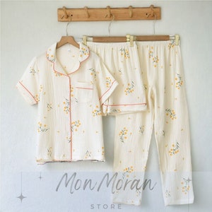 Three Piece Women's Pyjama Set | Flower Motive Cotton Pyjamas | Nighttime Clothing | Floral Loungewear Set Linen Cottagecore Pajamas Pyjamas