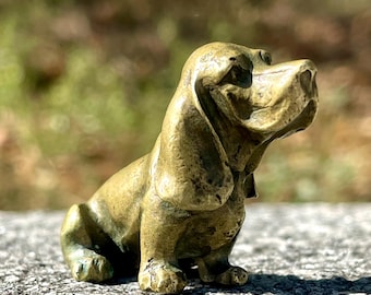 Vintage Homco Basset Hound Figurine, 1983 Faux Amber Eyes