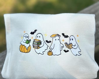 Sudadera bordada con fantasmas de libros, regalo para amantes de los libros, regalo de Halloween, sudadera de otoño