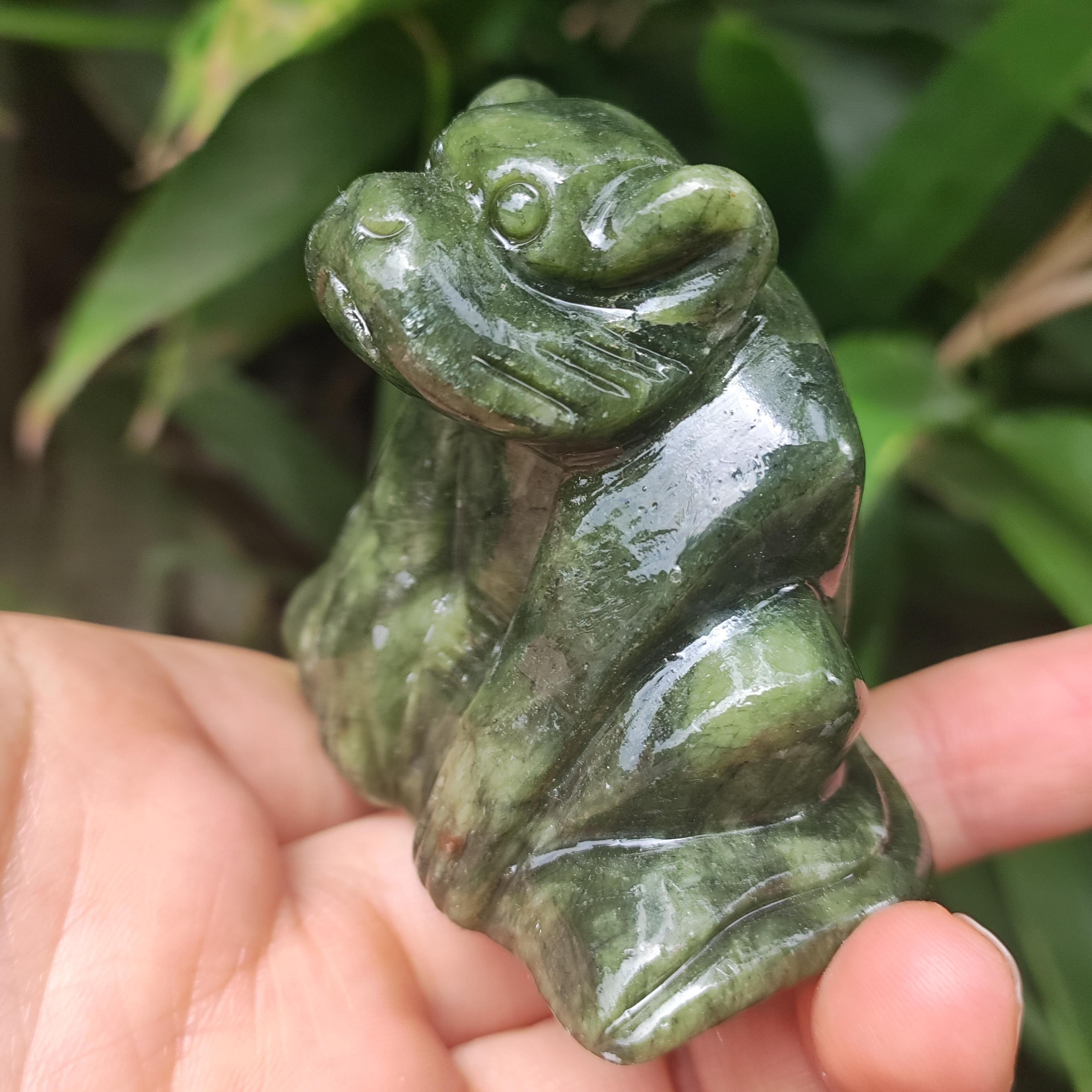 Natural Green Jade Monkey Feng Shui Ornaments Crystal Beast Ape