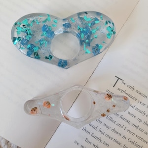 Imperfect Page Holder | Resin Page Holder | Book Accessories | Page Holder | Thumb Page Holder | Flawed Page Holder