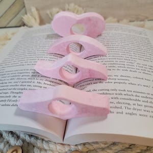 Page Holder | Ceramic Resin Page Holder | Book Accessories | Page Holder | Thumb Page Holder | Ceramic