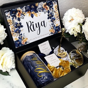 Bridesmaid Proposal, Personalized Bridesmaid gift, Personalized Bridesmaid Proposal Box, bachelorette propose, maid-of-honor proposal gift