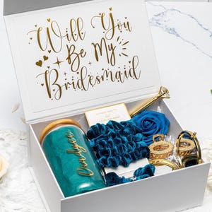 Bridesmaid Proposal, Personalized Bridesmaid gift, Personalized Bridesmaid Proposal Box, bachelorette propose, maid-of-honor proposal gift
