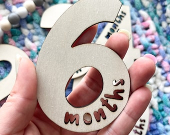 Baby Milestone,  Monthly Marker, Wooden Number Milestone, Monthly Baby Milestone Marker, Baby Growth, Baby Photo Prop, Baby Shower Gift.