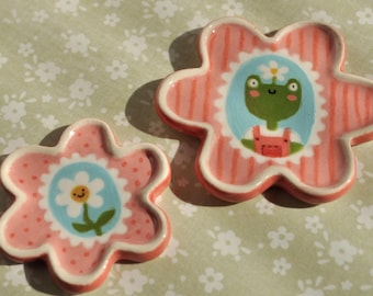 Friendly Frog Trinket Dishes Pair: Hand-Painted Ring Dish Set Floral