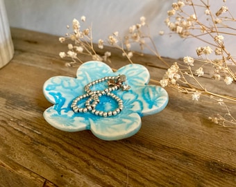 Handmade Ceramic Trinket Dish Set, Flower shaped ring holder, blue crackle glazed floral