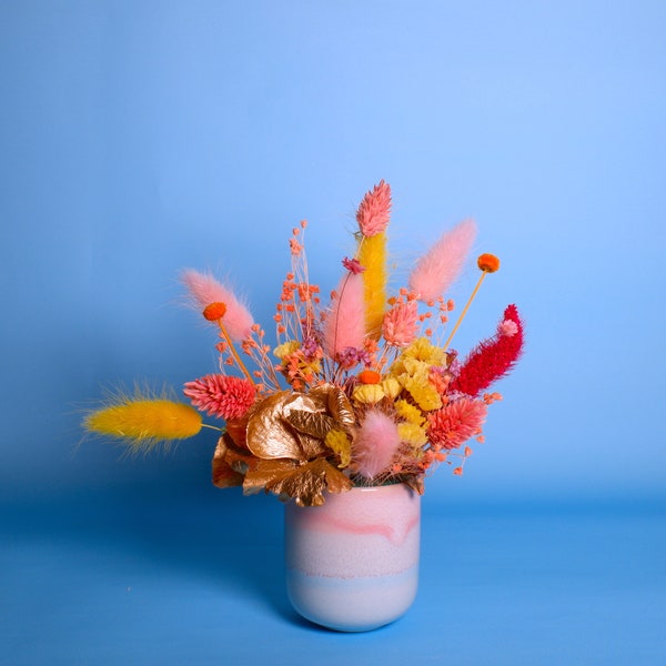 Pot fleuri - Composition de fleurs séchées piquée - Décoration d'intérieur