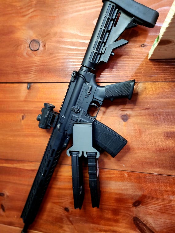 dekowaffen aufbewahrung VEVOR Waffenregal zur Waffenaufbewahrung, 5 Gewehre Gewehrhalter Waffentresor-Zubehör für Gewehre & Schrotflinten, Waffenhalter im Waffenschrank, Schrotflinten-Gewehrauflage 60 kg Gewichtskapazität Sport & Freizeit Glasbox Regal für Brennholz günstige Kissenbox Farbe:Rubinrot