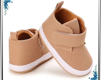 Chaussures bébé, chaussures premier pas, bottines pour bébé, vêtements pour bébé, cadeau baby shower, chaussons pour tout-petit, chaussures bébé fille, baskets bébé garçon, chaussettes bébé
