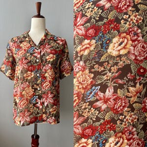 90s Vintage Floral Shirt Button-Up Blouse Top