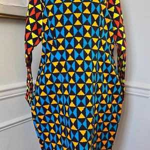 Langarmkleid mit afrikanischem Print, Ankara-Langarmkleid, Midikleid.