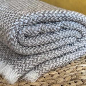 Cashmere Wool Shawl Blanket: Warm Brown W Pattern, Handmade Nepal