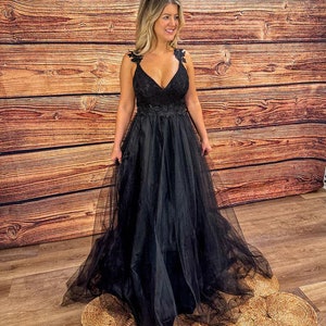 Black Shelby Wedding Dress