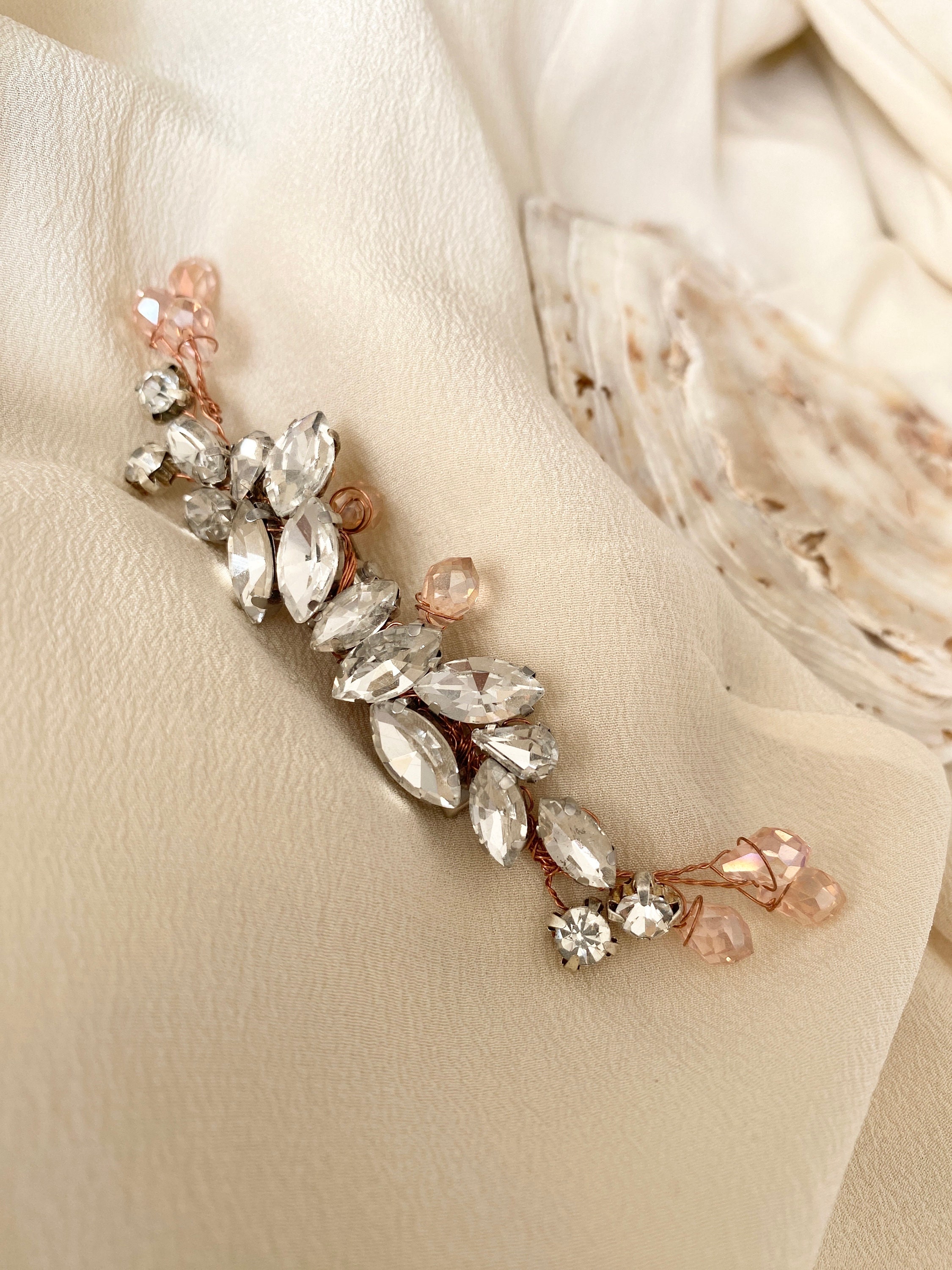 ? Rosette Crystal Hair Piece c+i H060CLAG Amazon.com : Joez Wonderful Rhinestone Hair Clips, Silver  main image 2
