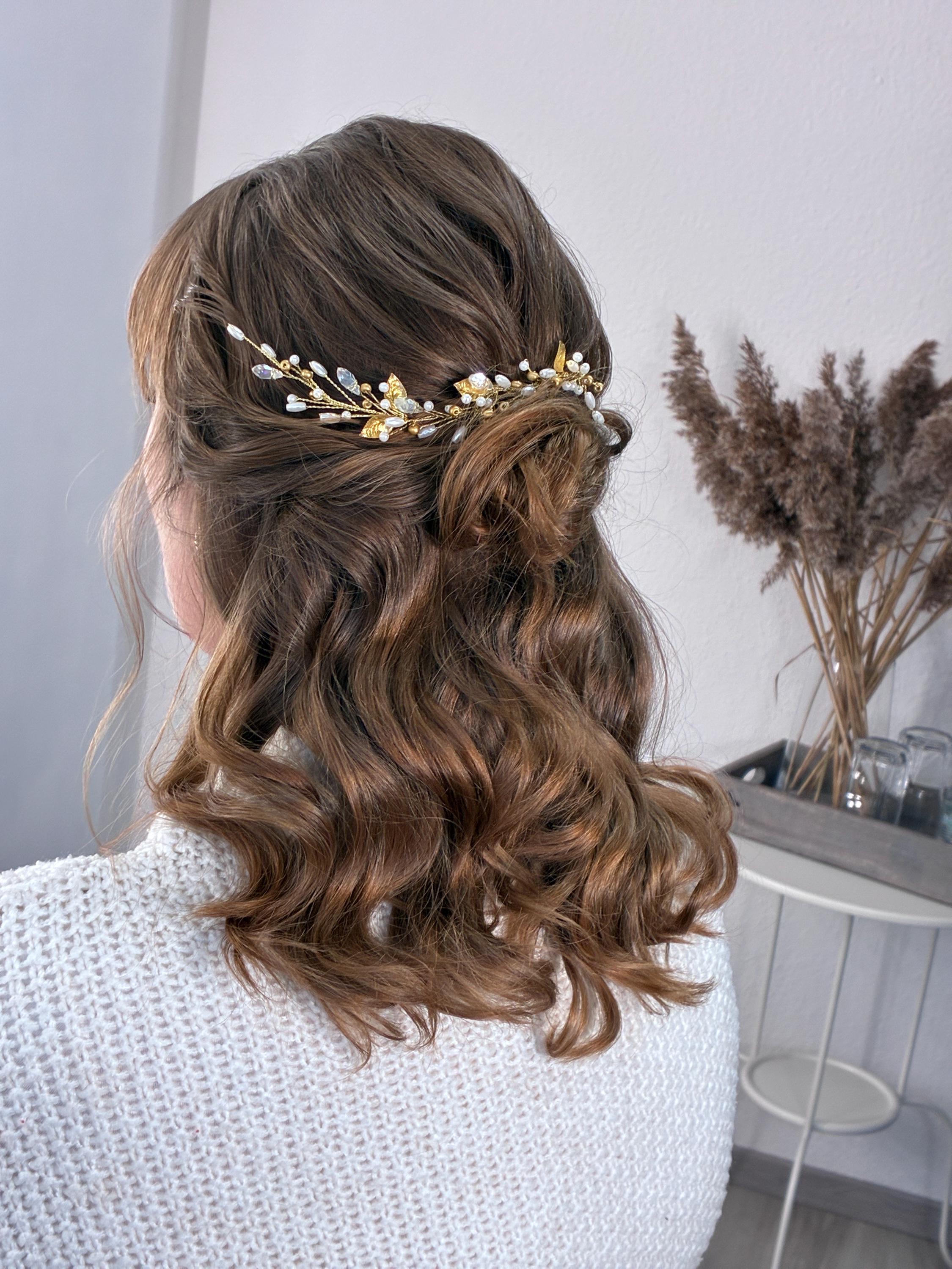 Golden Leaf Bridal Hair Comb: Pearl Wedding Hair Accessory 