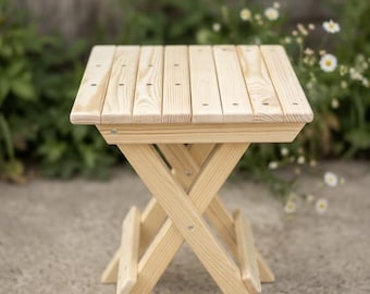 Handgefertigter Hocker aus Kiefernholz Massiv Rustikale Fußstütze Minimalistischer Küchen Schritt Hocker Nachhaltiges Wohnmöbel