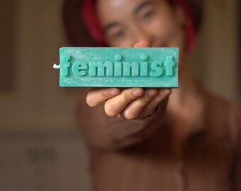 BOUGIE FÉMINISTE/Droits des femmes/Égalité des genres/Autonomisation/intersectionnalité/Défense de l'égalité/Briser les stéréotypes/Féminisme inclusif