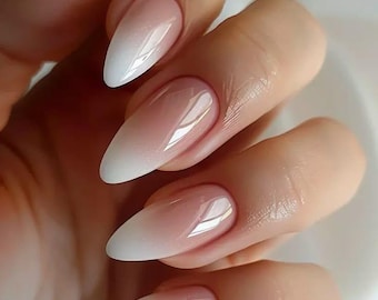 Unghie finte rosa sfumate | Unghie finte corte, eleganti e riutilizzabili fatte a mano | Unghie a mandorla