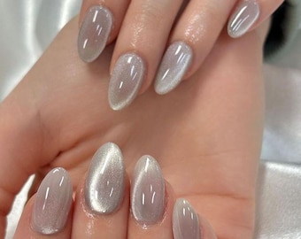 Silver Cat Eye Press On Nails Almond – Handmade Chrome Effect False Nails – Short Acrylic Nails – Only available in L