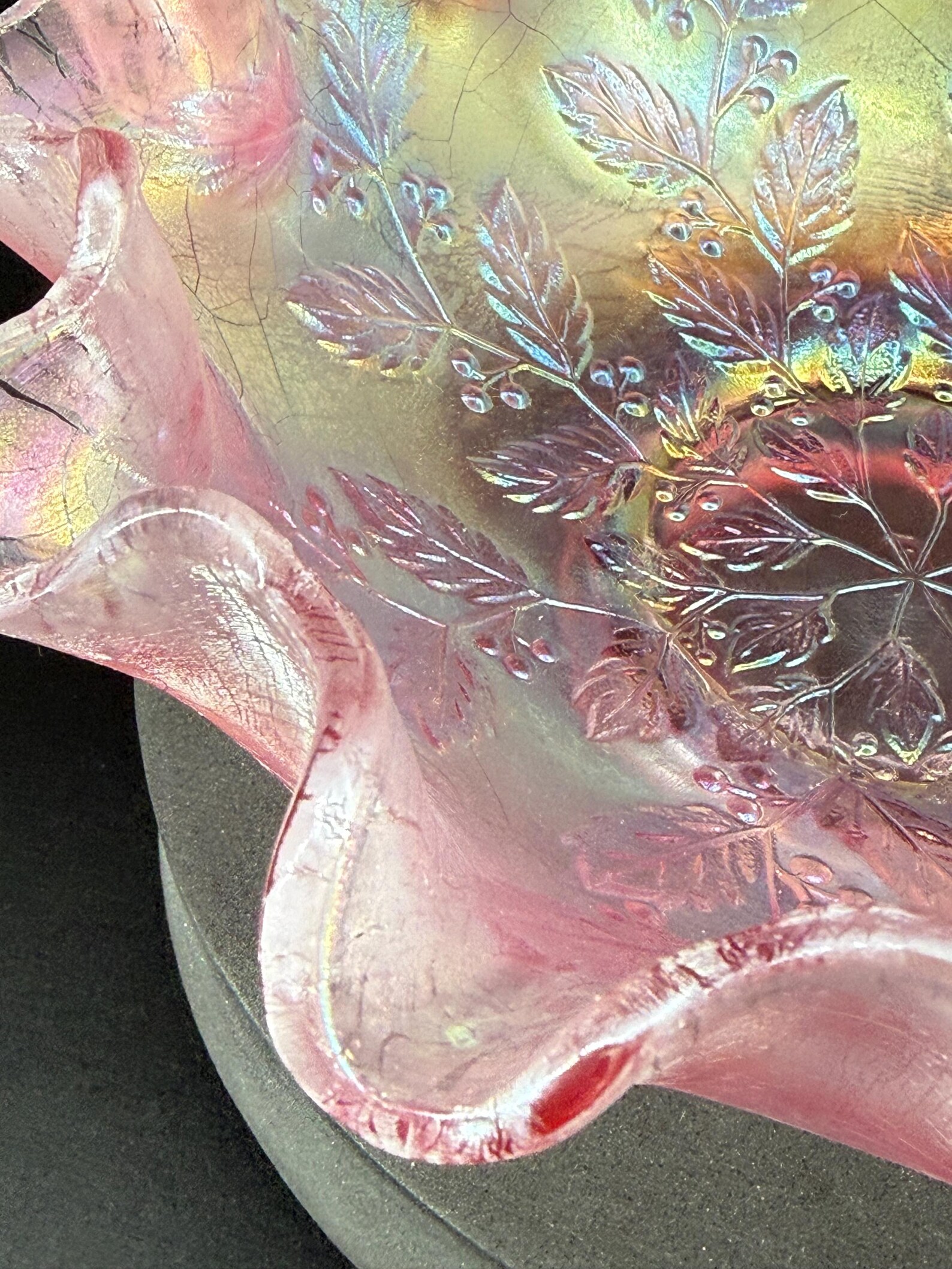 Pink Ruffle Rim Fenton Art Glass | Iridescent Pink Ruffle-rim Basket With Handle ...