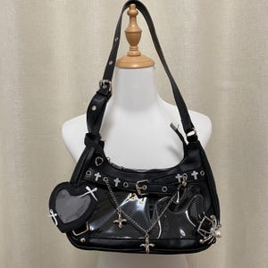 Super nette handgemachte Remake Ita Taschen Rivet Pin Display Taschen Y2K Crossbody Bag Punk Taschen Gothic Taschen Fenster Taschen für Frauen Mädchen