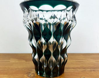 Val Saint Lambert Emerald Green Crystal Vase. - Etsy