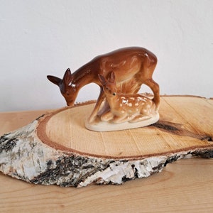 Vintage Reh Figur mit Rehkitz / Porzellan Deer Statue / Sammler Reh